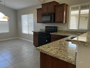 1348 Roper Ln in Safford, AZ - Building Photo - Building Photo
