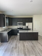 311 Excel Dr in Richmond Hill, GA - Building Photo - Building Photo