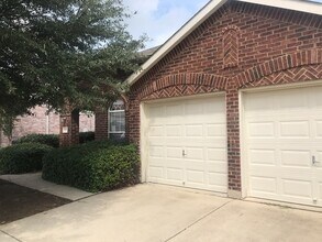 3413 Sedaila Ranch Rd in Roanoke, TX - Building Photo - Building Photo