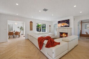 610 NE 16th Terrace in Fort Lauderdale, FL - Building Photo