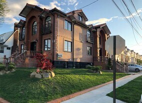 18-02 150th St in Whitestone, NY - Building Photo