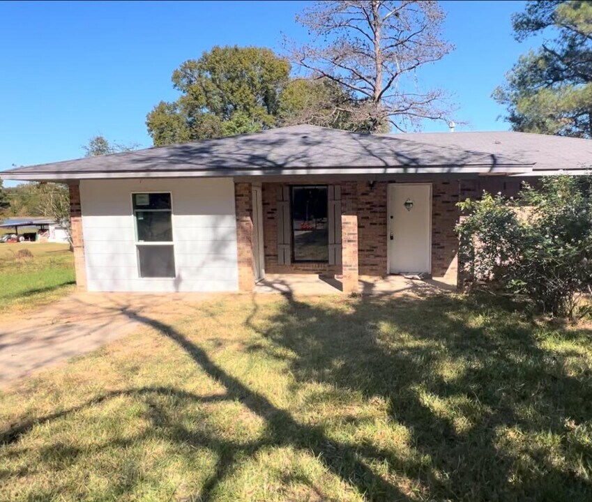 1428 Oak Ave in Byram, MS - Building Photo