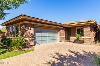 1795 S Racine Ln in Gilbert, AZ - Building Photo - Building Photo
