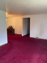 14001 Michael Dr in Irwin, PA - Building Photo - Building Photo