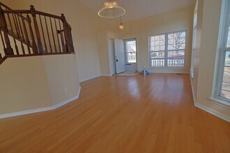 14252 S Hemingway Cir in Plainfield, IL - Foto de edificio - Building Photo