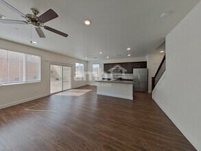 668 N Water St in Henderson, NV - Building Photo - Building Photo