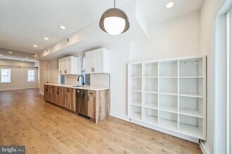 840 Leland St in Philadelphia, PA - Building Photo - Building Photo