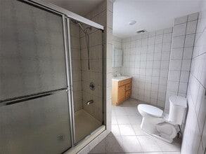 90 Hempstead Ave in Lynbrook, NY - Building Photo - Building Photo