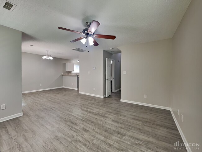 7008 Breeders Cup Cir in Charlotte, NC - Building Photo - Building Photo