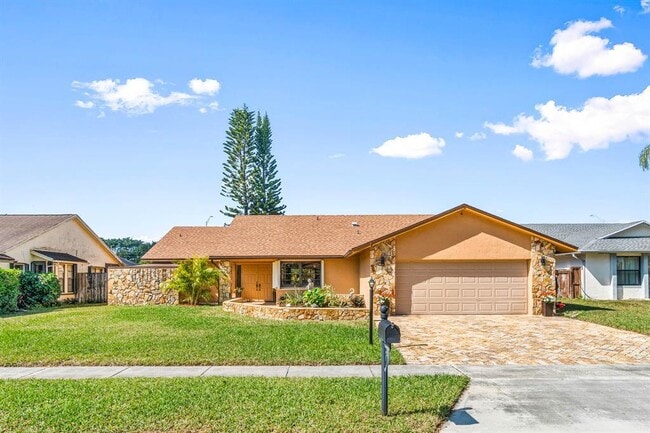 property at 19873 Court Of The Myrtles