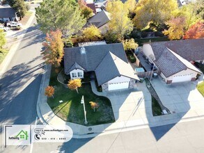 2169 Sophy Pl in Redding, CA - Building Photo - Building Photo
