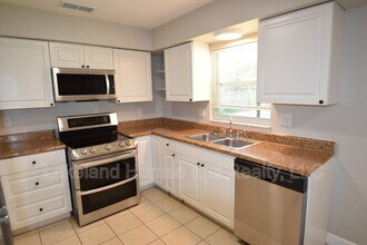 909 E Bella Vista St in Lakeland, FL - Building Photo - Building Photo