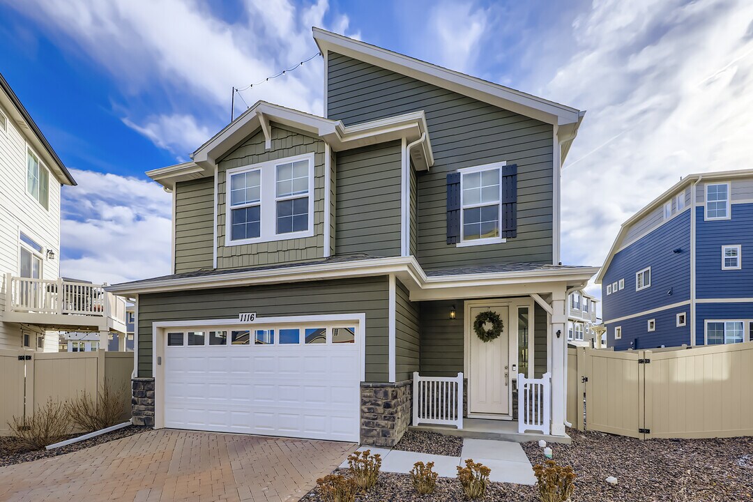 1116 Highlands Dr in Erie, CO - Building Photo