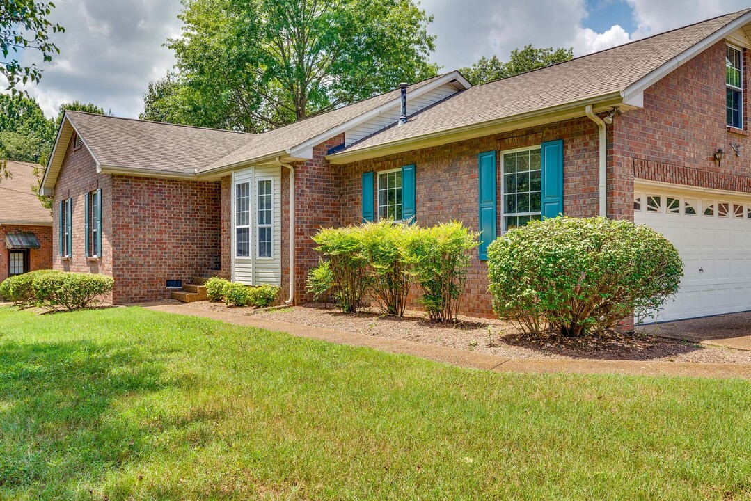101 Candle Pl in Hendersonville, TN - Building Photo