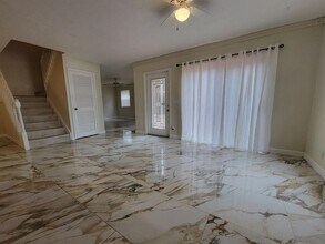 1436 SW 25th Way in Boynton Beach, FL - Building Photo - Building Photo