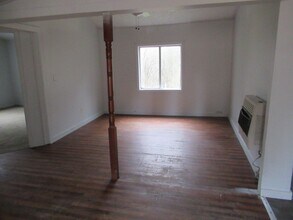 27 Twin Oak Dr in Carrollton, GA - Building Photo - Building Photo