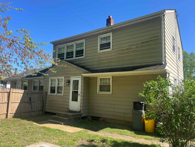 567 W Kings Hwy-Unit -2 in Audubon, NJ - Building Photo - Building Photo