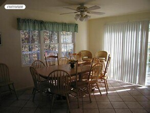 43A Old Riverhead Rd E in Hampton Bays, NY - Building Photo - Building Photo