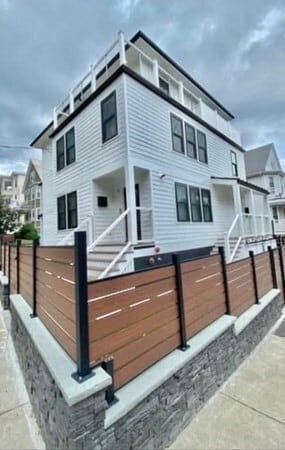 property at 35 Hunnewell Ave