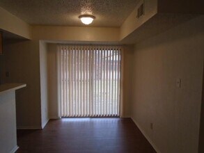5032 Winder Ct-Unit -A in North Richland Hills, TX - Building Photo - Building Photo