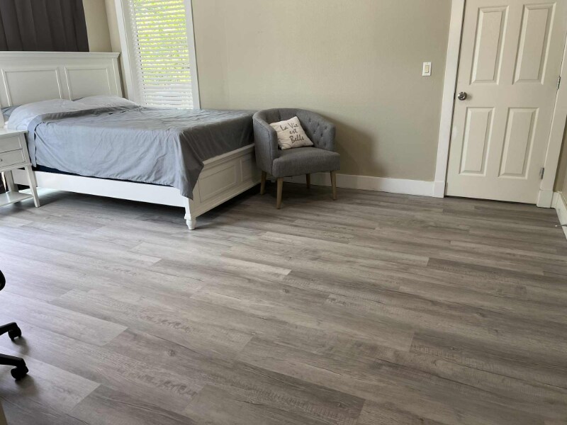 9006 105 Ave SW in Lakewood, WA - Foto de edificio