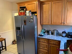 1081 Broadway, Unit 1A in Somerville, MA - Building Photo - Building Photo