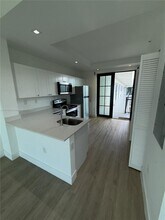 4100 SW 64th Ave in Davie, FL - Building Photo - Building Photo