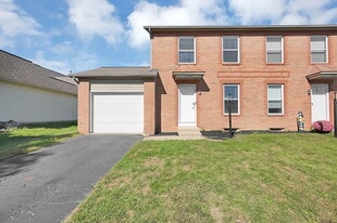 4895 Drayton Rd in Hilliard, OH - Building Photo