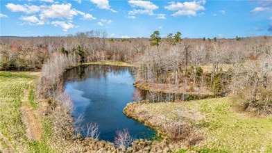 189 Flint Ridge Rd in Siler City, NC - Building Photo - Building Photo
