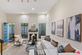 1220 Manning Ave in Los Angeles, CA - Building Photo - Building Photo