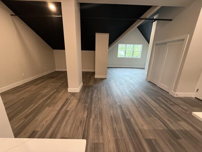 1821 E Main St in Mohegan Lake, NY - Building Photo - Building Photo