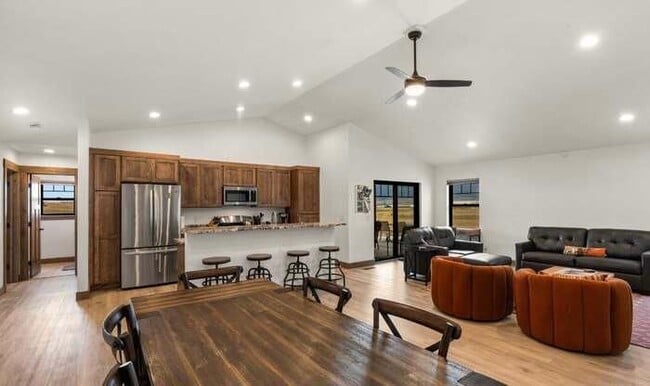 132 Sky View Dr in Ennis, MT - Building Photo - Building Photo