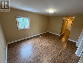 12 Mill St in Mississauga, ON - Building Photo - Building Photo