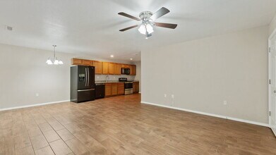 307 Ewalt Ave in Springdale, AR - Building Photo - Building Photo