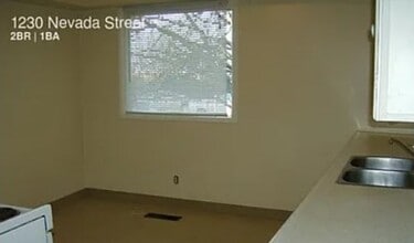 1230 Nevada St in Bellingham, WA - Building Photo - Building Photo