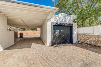 1040 Hess Terrace in Las Cruces, NM - Building Photo - Building Photo