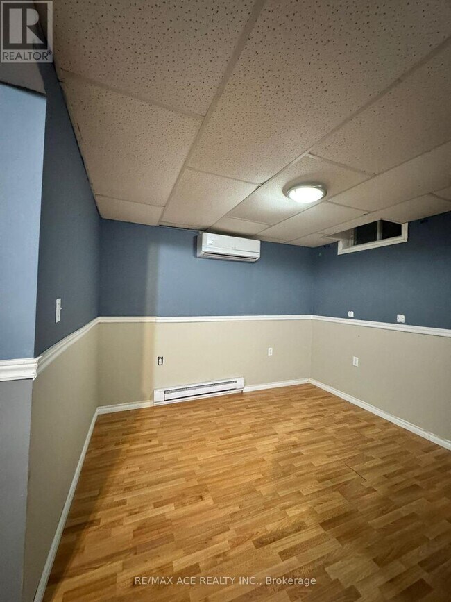 354 Trailridge Crescent in Oshawa, ON - Building Photo - Building Photo