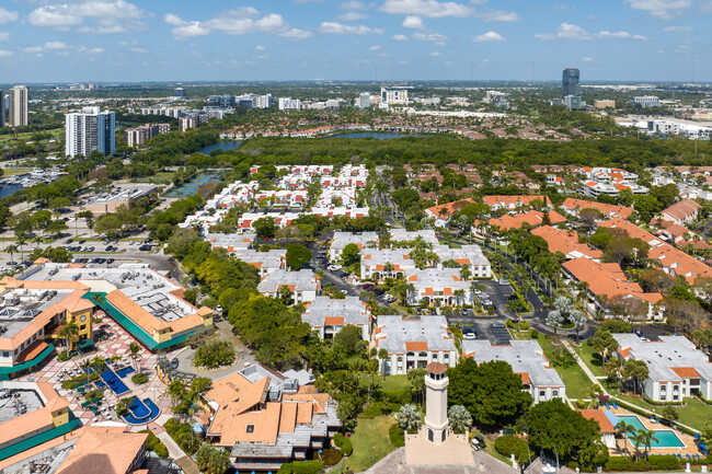 Mariner Village in Miami, FL - Building Photo - Building Photo