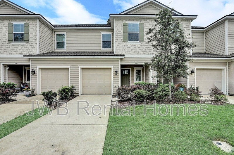 330 Annies Pl in Jacksonville, FL - Building Photo