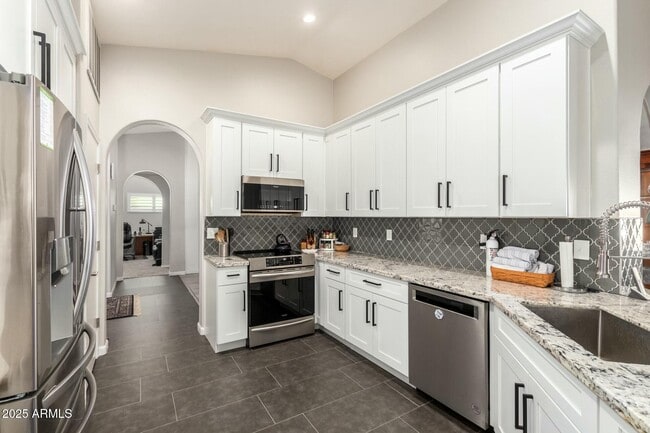 10428 E Hercules Dr in Sun Lakes, AZ - Building Photo - Building Photo