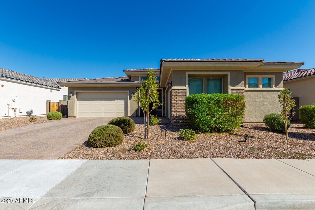 28389 N 131st Dr in Peoria, AZ - Foto de edificio