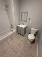 8-10 Godwin Ave, Unit 302 in Paterson, NJ - Foto de edificio - Building Photo