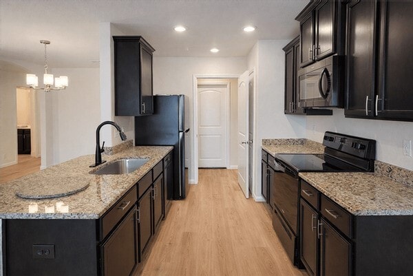 2209 Nautica Terrace in Texas City, TX - Building Photo - Building Photo