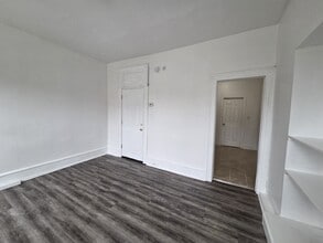 1302 W Allegheny Ave in Philadelphia, PA - Building Photo - Building Photo