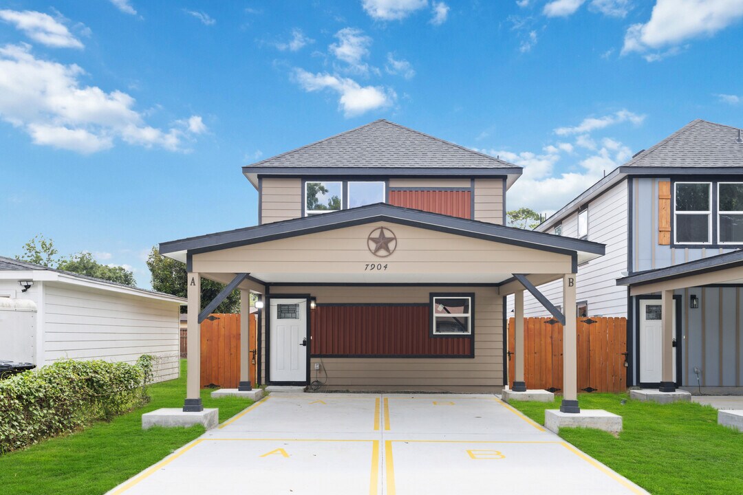 7904 Shotwell St in Houston, TX - Foto de edificio