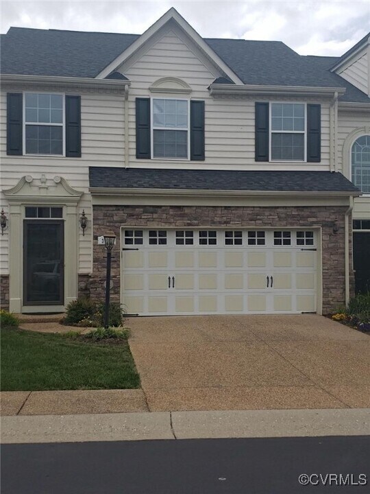 3103 Abruzzo Pl in Glen Allen, VA - Foto de edificio