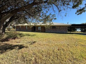 32897 FM 2481 in Hico, TX - Building Photo