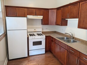 1611 W Albion Ave in Chicago, IL - Building Photo - Building Photo