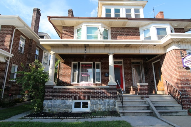 property at 723 Penn Ave