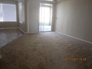 6732 Ridgeside Dr in Riverside, CA - Building Photo - Building Photo